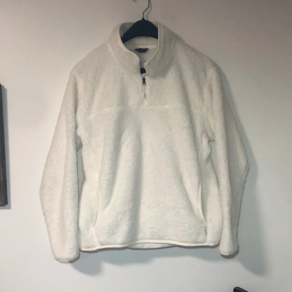 Eddie Bauer Sherpa 3/4 zip - Picture 2 of 8
